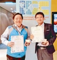 云光科技副總經理劉古煥（左）、中正大學助理教授葉志庭合影。