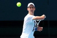 約克維奇挑戰澳網四連霸，還未開賽就波折不斷。（法新社）